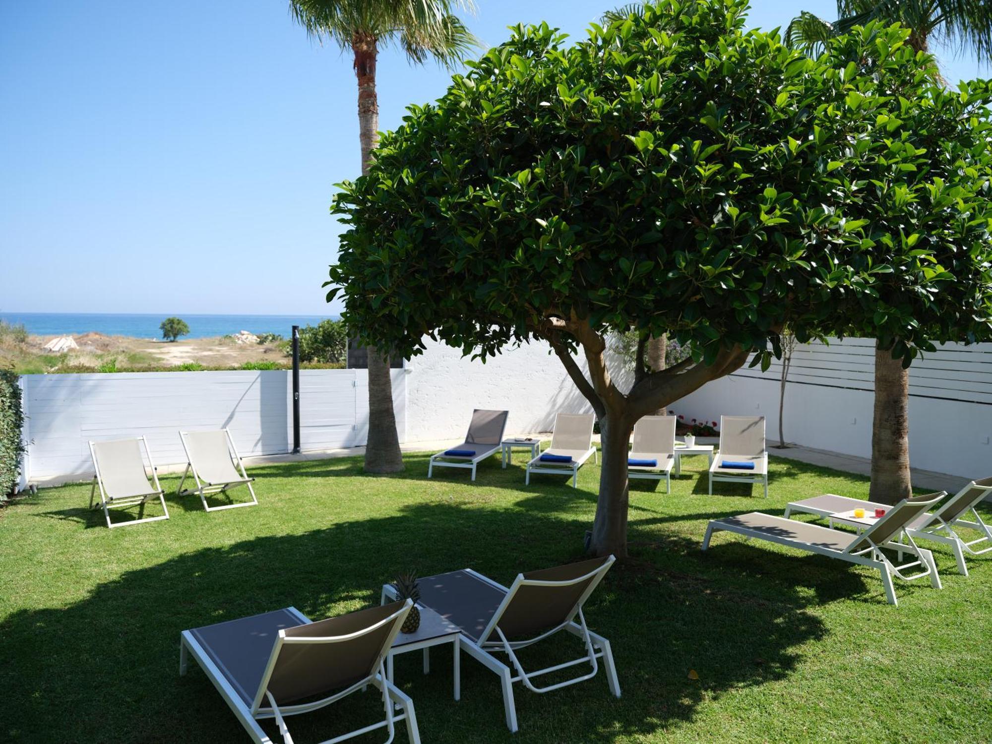 Sea La Vie Villa Adelianos Kampos Exterior photo